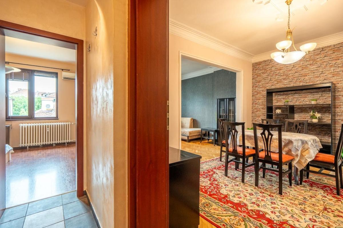 Apartment Charming 2bdr Heart Of Main Street Sofia