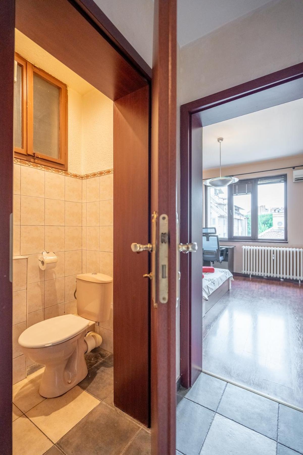 Charming 2bdr Heart Of Main Street * Sofia