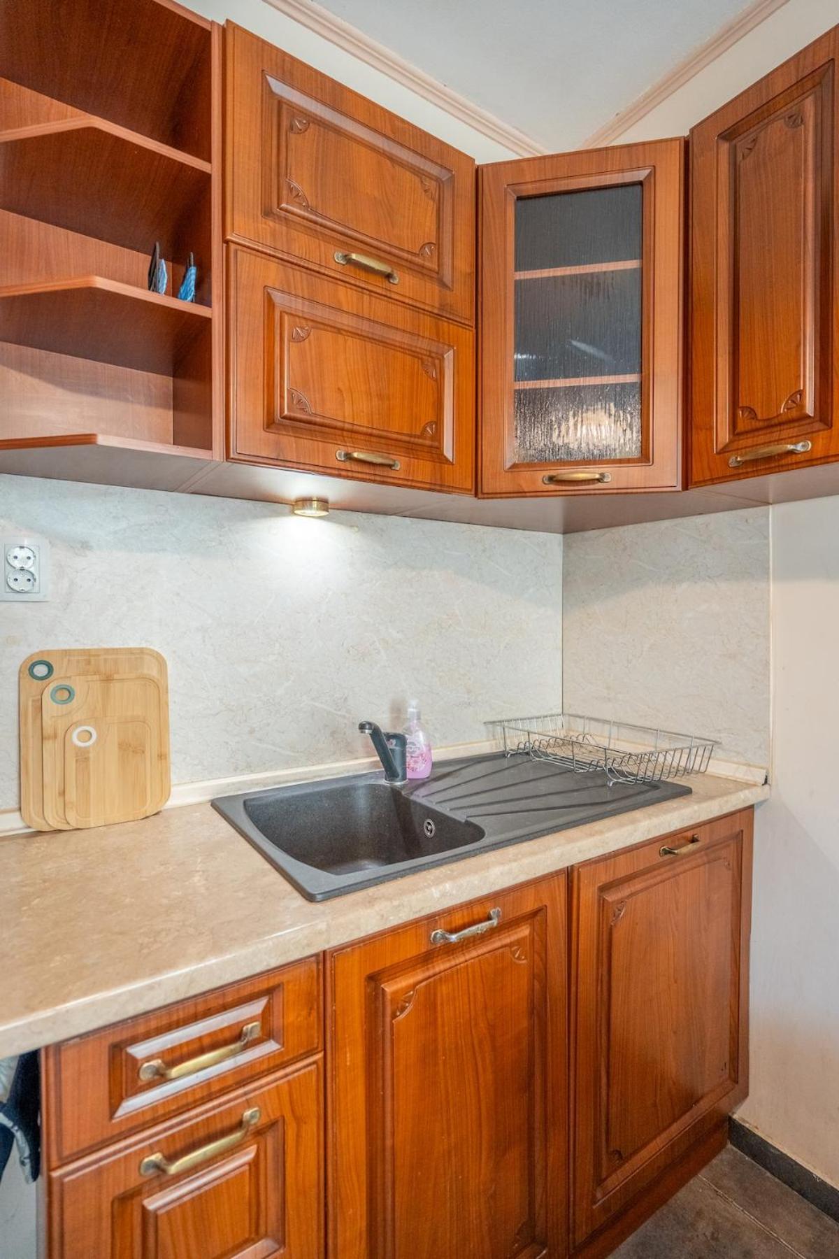 Charming 2bdr Heart Of Main Street